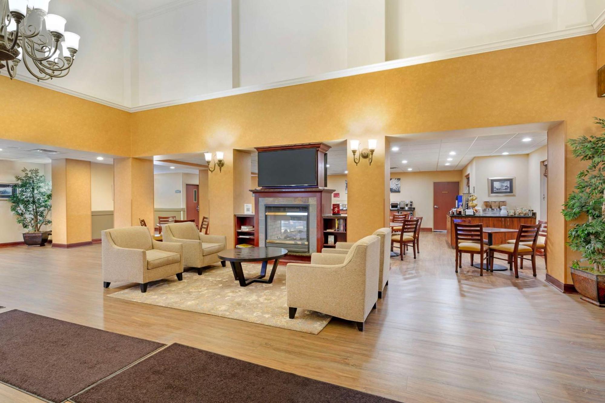 Best Western Plus Victor Inn & Suites Kültér fotó
